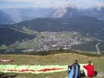 Paragliding Fluggebiet Europa » Österreich » Tirol,Stubaital - Kreuzjoch / Elfer,Startplatz mit Blick auf Seefeld.