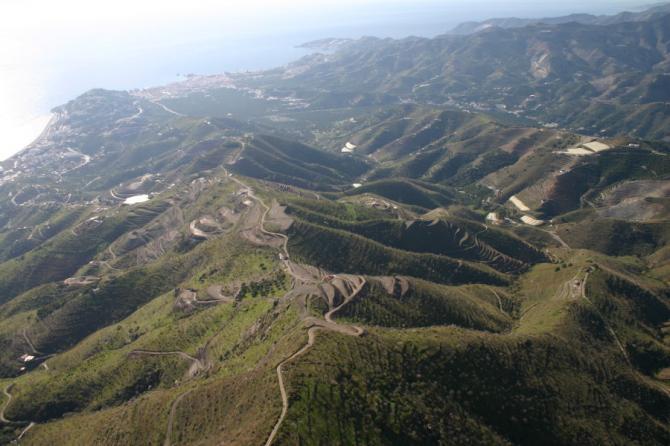 Immer am Grad entlang zum Strand Fliegen.