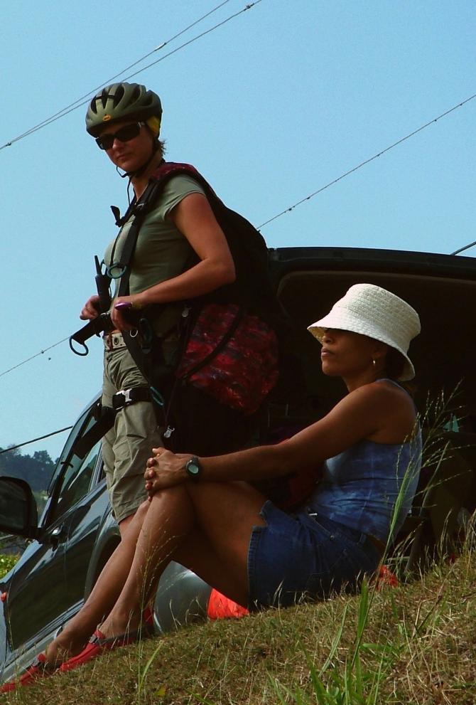 Violetta & Gina (2006)