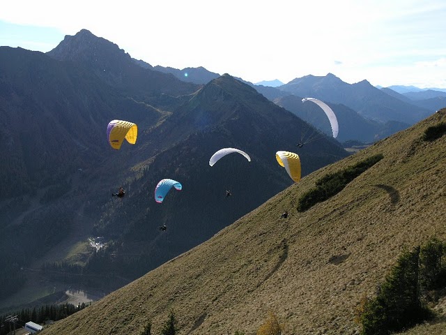 Start im Polster - Dreieck beim traditionellen Jahresabfliegen 2004