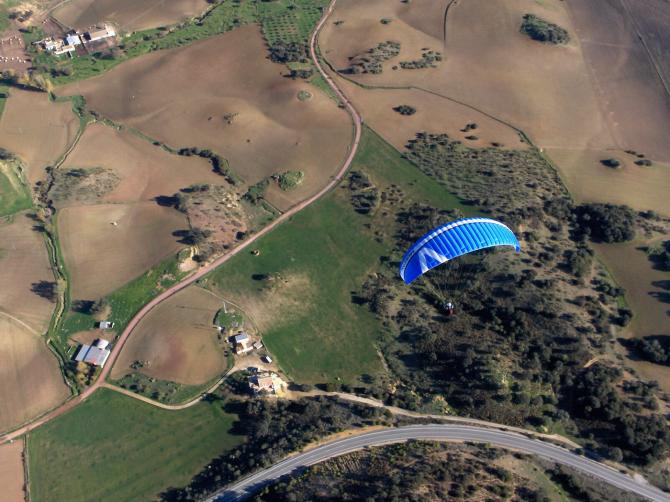 Algo im Dezember 2005 auf einem 2h-Flug bei Ostwind. 
Vielen Dank für das Foto Gutzi!

Buggimann