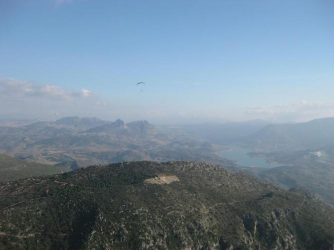 West-Startplatz Poniente und Blick auf die Twin Peaks