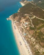 Paragliding Fluggebiet Europa » Griechenland » Westliches Griechenland (Küste und Inland),Kathisma,der strand mitte august...