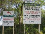 Paragliding Fluggebiet Südamerika » Brasilien,Sao Vendelino (RS),Noch mehr Schilder....keine Garantie, dass die Telefonnummern auch noch richtig sind....