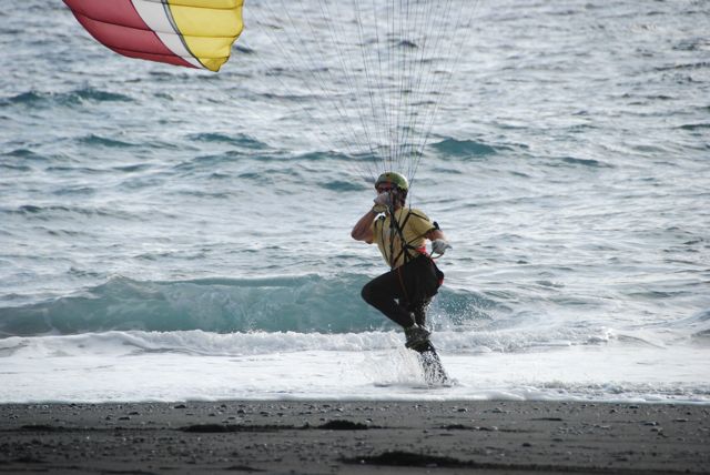 Groundhandling am Strand von Puerto Naos