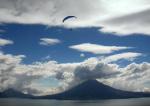 Paragliding Fluggebiet Südamerika » Guatemala,Lago Atitlan,Foto vermutlich von Sybille Tielsch, von 2006.