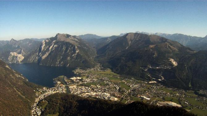 Panoramaflug über dem Feuerkogel (Foto Strüger Helmut)