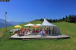 Paragliding Fluggebiet Europa Österreich Kärnten,Radsberg,Toplandeplatz mit Fliegerpavillon