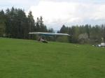 Paragliding Fluggebiet Europa » Österreich » Kärnten,Radsberg,Auch Drachenlieger sind vertreten:
Viktor beim Toplanding
