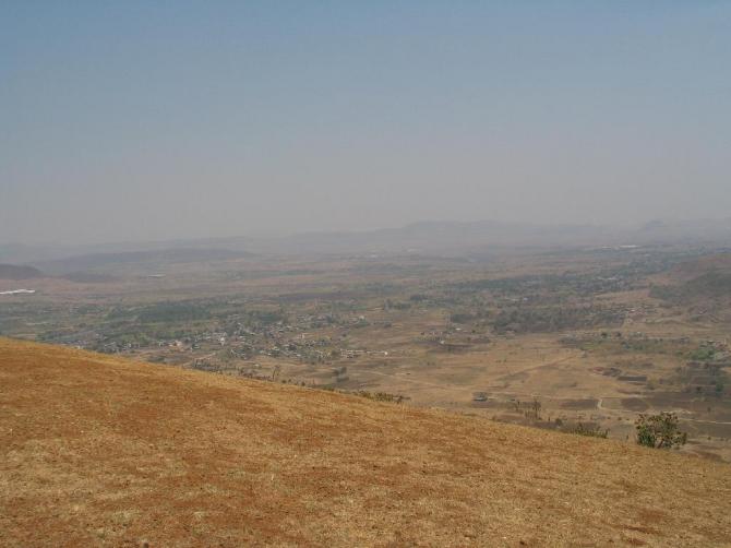 Blick vom Startplatz, landen kann man fast überall, wenige Stromleitungen, die gut zu sehen sind.