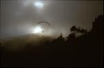 Paragliding Fluggebiet Europa » Spanien » Kanarische Inseln,La Palma - Campanarios, Jedey,Ergänzung zu Bild 5:
so sieht's aus wenn man kurz vorm Sonnenuntergang durch die Basis muß