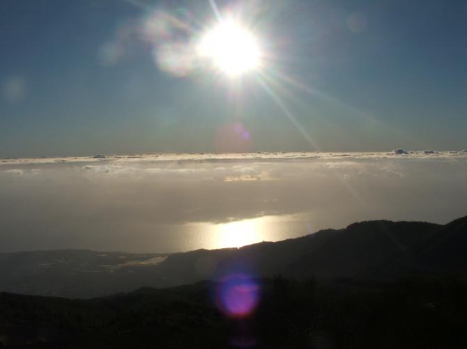 blick vom Start nach Güimar....2100 höhenmeter Gleitflug....