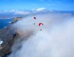 Paragliding Fluggebiet Europa » Spanien » Kanarische Inseln,Lanzarote - Famara,Der Hammertag am 2. Weihnachtsfeiertag 2009.....Famara mit dem Gleitschirm über den Wolken....fantastisch!!!