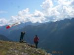 Paragliding Fluggebiet Europa » Österreich » Tirol,Silvretta - Predigberg-Adamberg-Ballunspitze,Muß auch sein:
#Winsackmontage