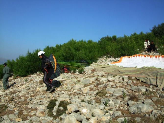 Wie man gut sehen kann ist es sehr steinig....