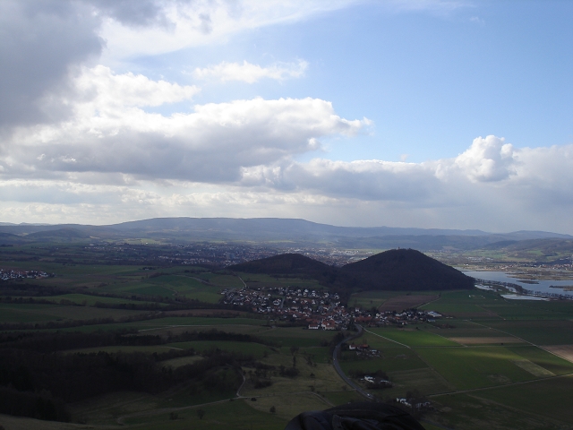 Hier nochmal in etwa das gleiche Bild wie etwas weiter vorne.Aber bessere Jahreszeit FFRRÜÜhhling.