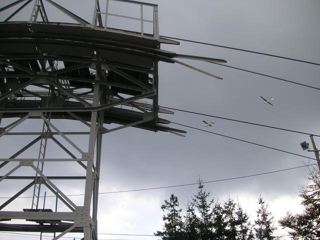 Achtung! Segler nutzen das Gebiet natürlich auch sehr gerne.