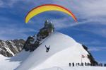 Paragliding Fluggebiet Europa » Schweiz » Bern,Jungfraujoch, hochalpiner Startplatz,Soaren bei (selten) guten Verhältnissen...

Mit freundlicher Genehmigung von: www.azoom.ch