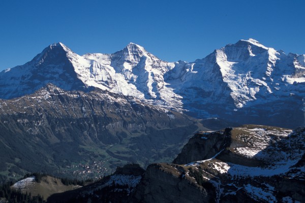 Das stolze Dreigestirn Eiger, Mönch, Jungfraujoch, Jungfrau