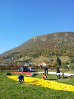 Paragliding Fluggebiet Europa » Italien » Friaul-Julisch Venetien,Bernadia,Landeplatz blick Richtung La Bernadia