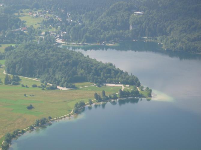 Landeplatz. Wer genau hinsieht, findet den gelben Landepunkt.