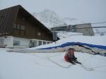 Paragliding Fluggebiet Europa Italien Trentino-Südtirol,Sulden am Ortler,Startplatz Kanzel direkt neben dem Lift.
Im Winter am betsen Heissen Kakao trinken bis die Schifahrer weg sind ( 16 Uhr ) und dann einen gemütlichen Feierabendflug  ( Febr.06 )