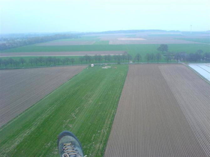 Aufgenommen von Tobias G.

Freiflieger Niederrhein e.V.
www.fn.wes-1.de