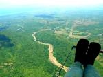 Paragliding Fluggebiet Nordamerika » Costa Rica » Nordpazifik (Pacífico Norte),Alta Potenciana,über dem Fluß Turrubares; im Hintergrund links der Pazifik.
