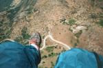 Paragliding Fluggebiet Europa » Griechenland » Östliches Griechenland (Küste, Olymp, Ossa Gebirge),Ghoni, Stavros Hill,Direkt über dem Start
Foto: Womblinger 1996