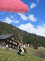 Paragliding Fluggebiet Europa » Österreich » Vorarlberg,Schnifnerberg,Startplatz Hensler:
Dynamischer Start,Frühjahr 2005