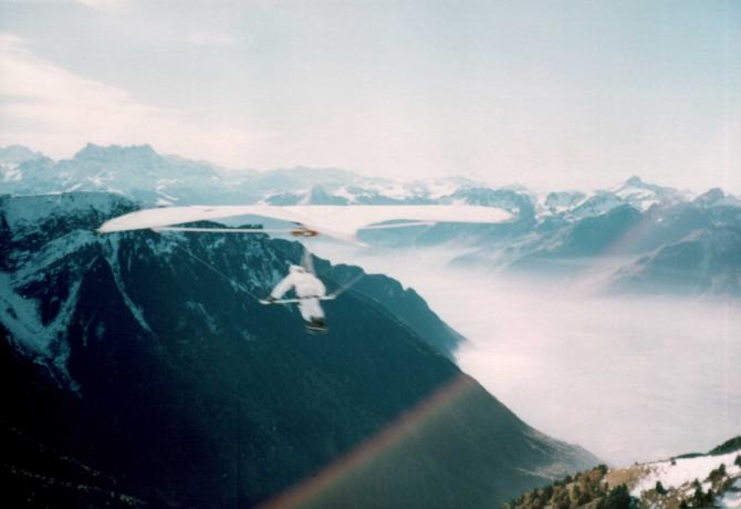 Drachenfliegen am Rochers de Naye Okt. 1980...