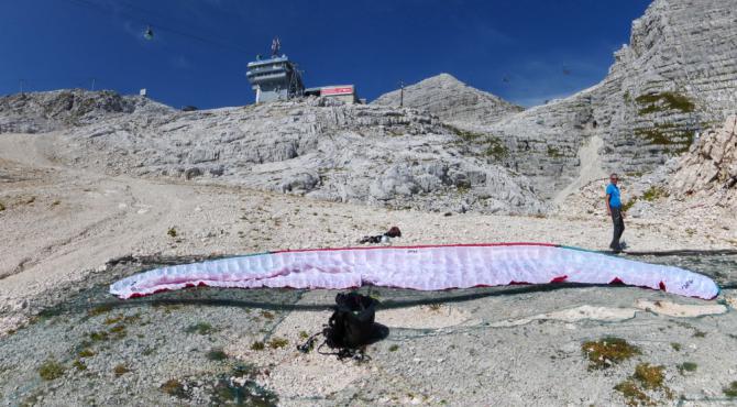 SP auf 2100: Blick zur Gondelstation