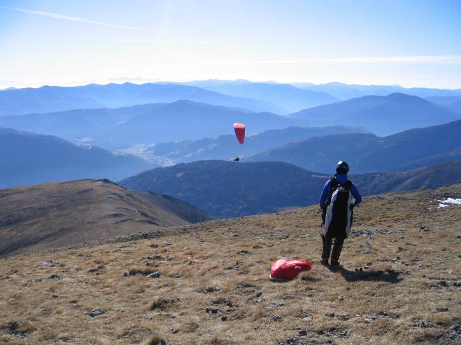 Blick vom Gipfel zum unteren Start.