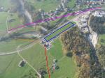 Paragliding Fluggebiet Europa » Schweiz » Nidwalden,Musenalp,Landeplatz Dallenwil Talstation: Ausrichtung NW/SO (blau), Seilbahn (rot), Hochspannungsleitung (pink), Starkstromleitung im Endanflug Richtung NW (orange)