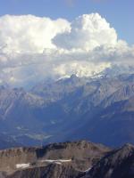 Paragliding Fluggebiet Europa » Schweiz » Graubünden,Arosa - Weisshorn,Gewaltiger CB am Bernina Massiv...