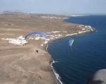 Paragliding Fluggebiet Europa » Spanien » Kanarische Inseln,Lanzarote - Playa Quemada,Gemütliches Soaring, der Startplatz ist leer 12.12.2007
