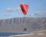 Paragliding Fluggebiet Europa » Spanien » Kanarische Inseln,Lanzarote  -Soo -alt/ gesperrt!,Im Hintergrund das Risco de Famara 27.11.2007