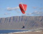 Paragliding Fluggebiet Europa » Spanien » Kanarische Inseln,Lanzarote  -Soo -alt/ gesperrt!,Im Hintergrund das Risco de Famara 27.11.2007