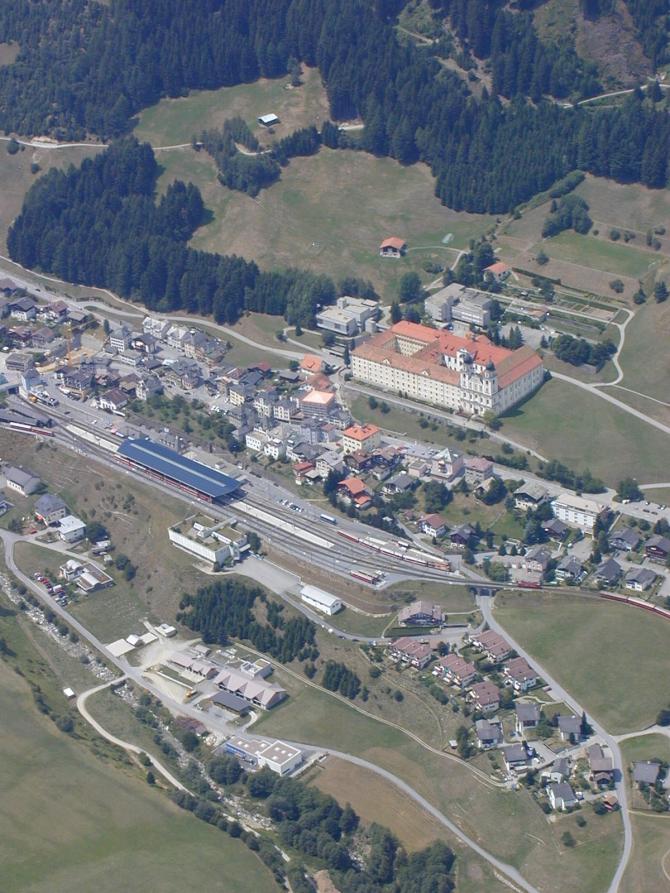 Das Kloster von Disentis, nicht nur aus der Luft einen Besuch wert...