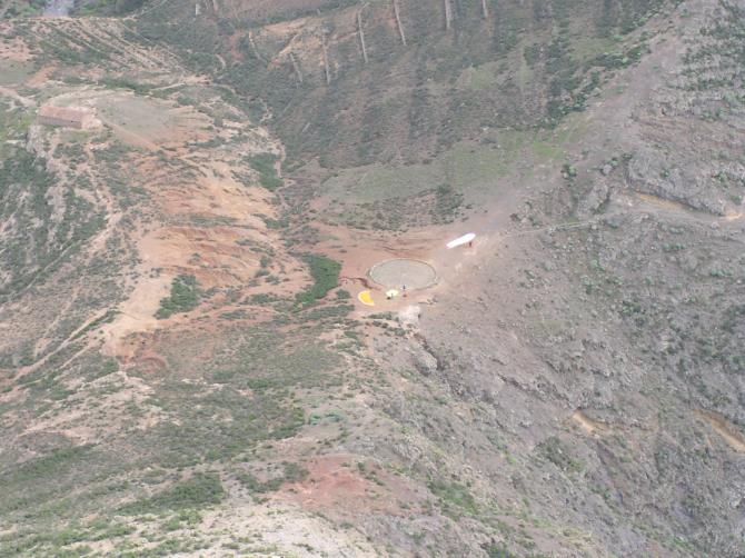 "Dreschplatz" - gut zu Erkennen der etwas klippenähnliche Start.