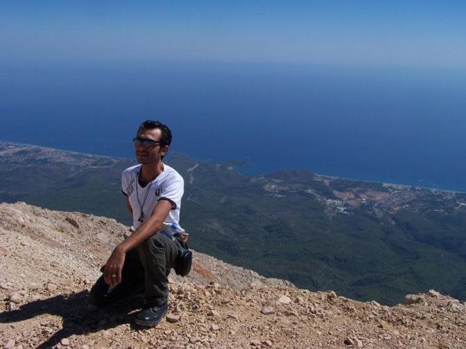 Erstflieger Yener. Dieses mal ohne Erlaubnis zum Fliegen.
30.9.2007