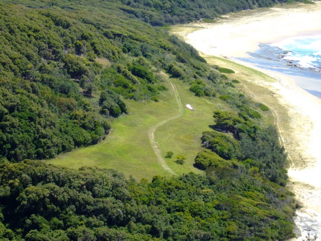 The landing paddock: your option if you prefer to keep your glider away from sand and salt.