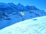 Paragliding Fluggebiet Europa » Schweiz » Bern,Jungfraujoch, hochalpiner Startplatz,Bild vom 27.12.2007 renne, renne, renne.(es het prima klappt):-)