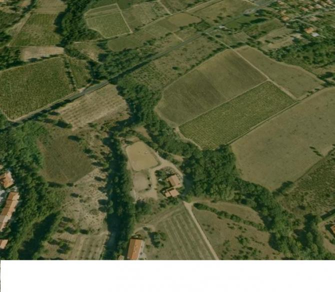Der Landeplatz bei Soréde in Frankreich