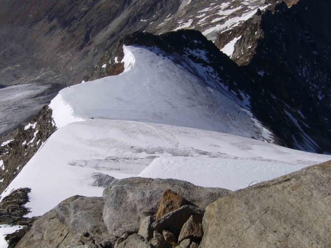 huge take off area below summit