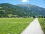 Paragliding Fluggebiet Europa » Österreich » Vorarlberg,Hochjoch - OEAV-Gästehaus Schrunsblick,Landewiese Schruns im Sommer