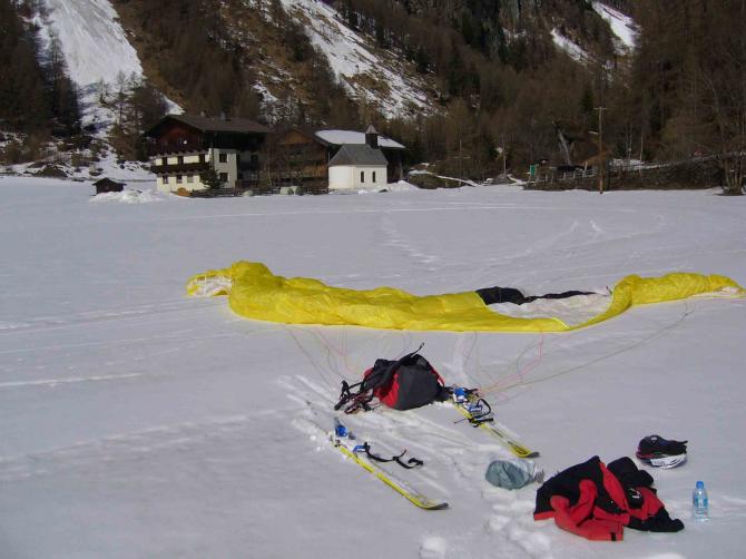 landing in Streden with airport dimensions with the car just nearby - so no more walking required