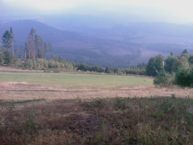 Blick vom Startplatz ins Saaletal