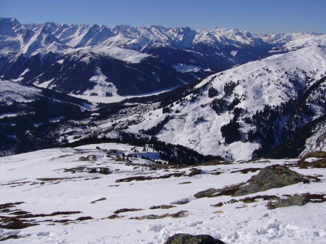 more to the south-west are Königsleiten, Gerlos and the Zillertaler, and all the rest of it