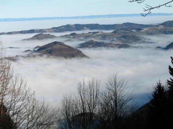 Im Winter bietet sich bei Bodennebel ein tolles Panorama